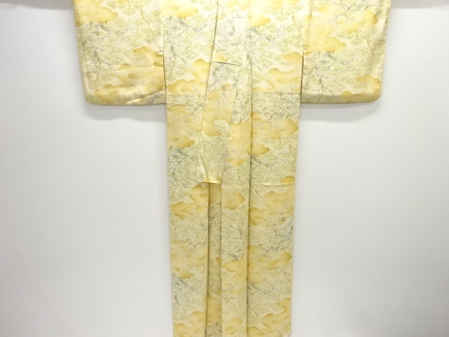  笹松に枝花模様小紋着物